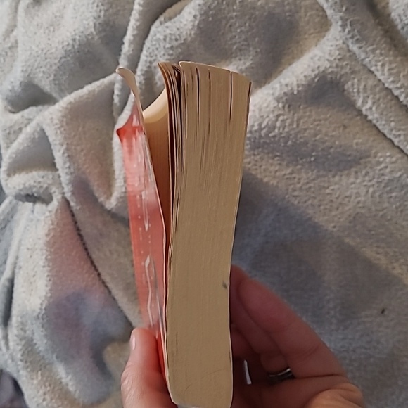 Straight Man By: Richard Russo Novel Pulitzer Prize Winning Author 391 Pages - Picture 7 of 9